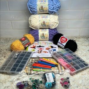 Beginner crochet bundle